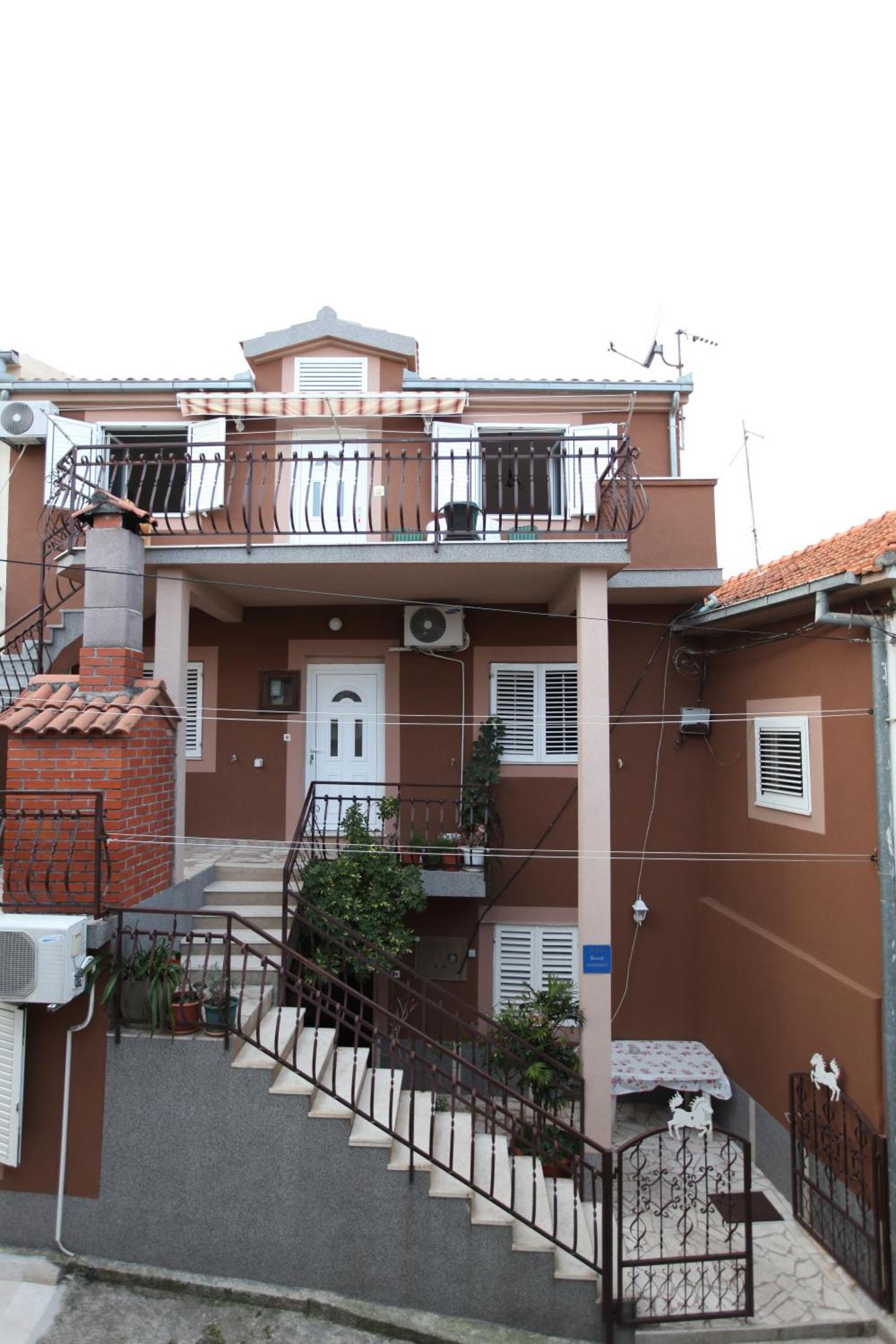 Apartment Jure Trogir Eksteriør bilde