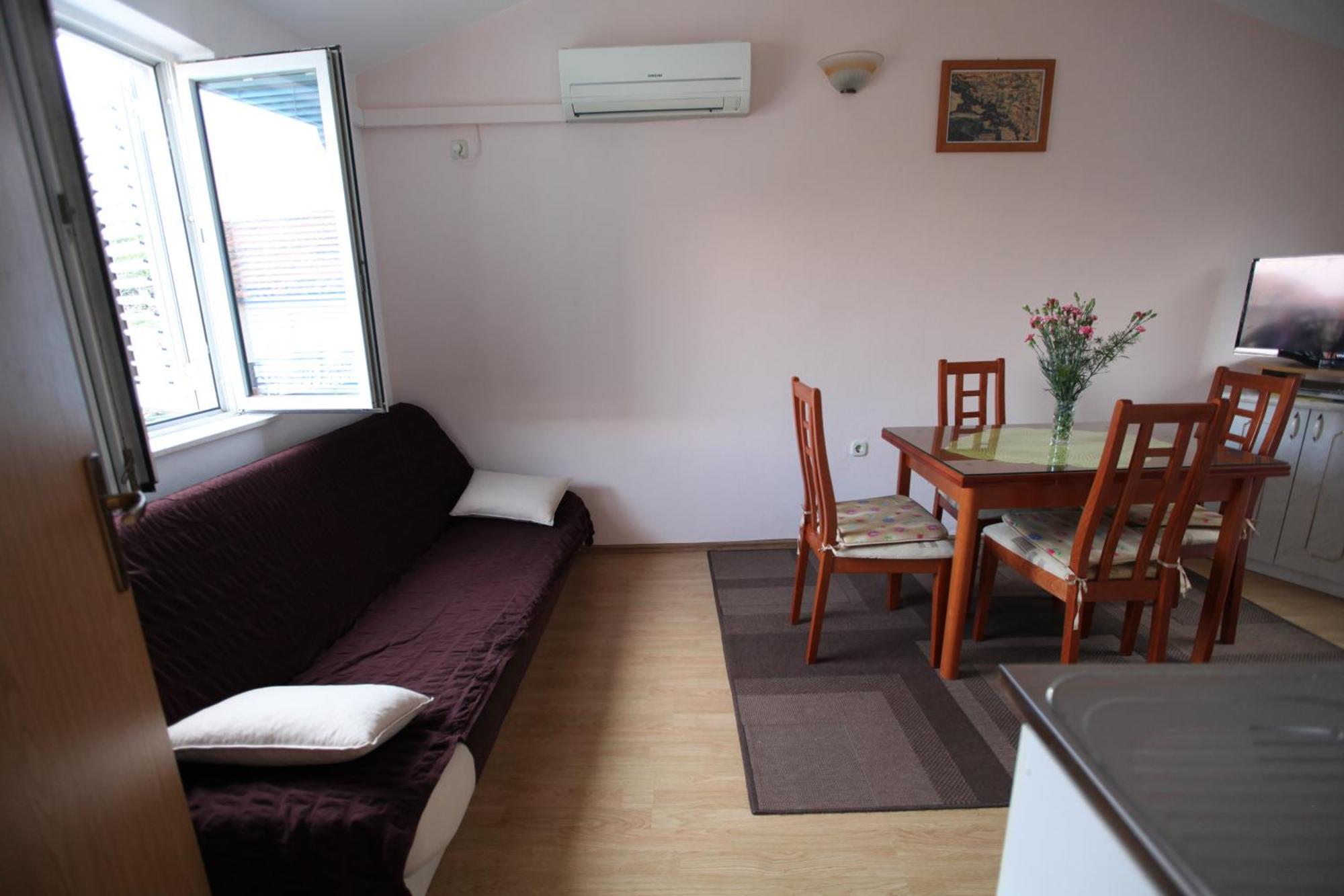 Apartment Jure Trogir Eksteriør bilde